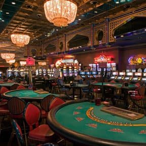 Antarmuka responsif bongkar4d French Roulette di desktop dan mobile